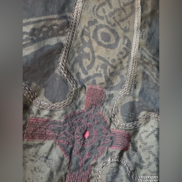 Apt. 9 Men’s Button-Up Shirt - Picture 9 of 10